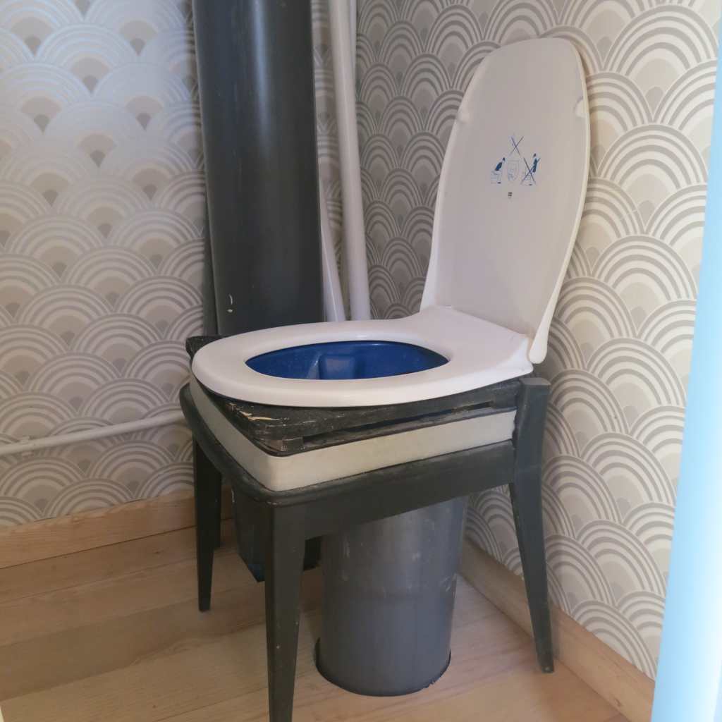 toilette sèche à séparation